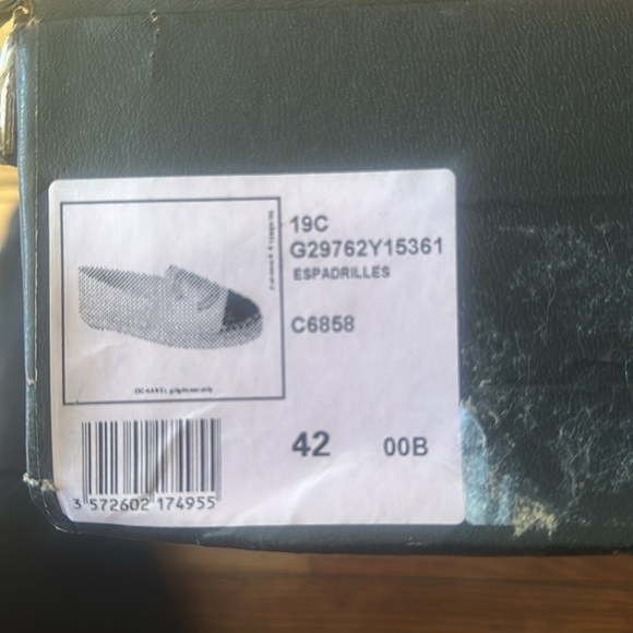 COPY - CHANEL SLIP ON - Picture 7 of 7